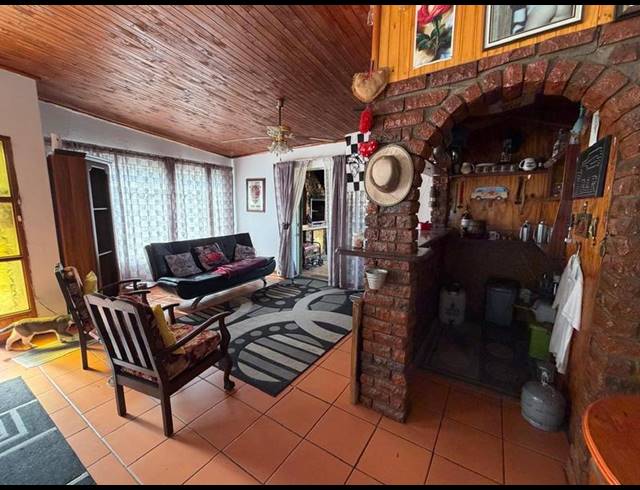 3 BEDROOM HOUSE FOR SALE IN MEYERVILLE